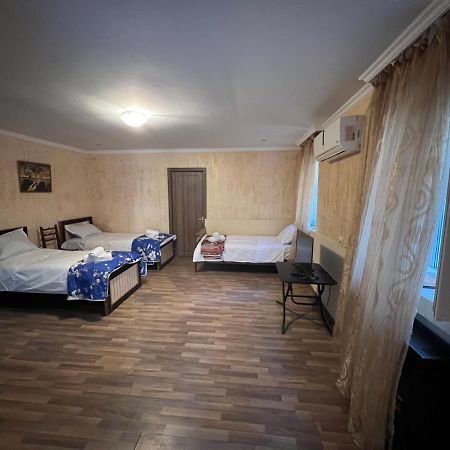 Cozy Apartment In The Centre Of Κουτάισι Εξωτερικό φωτογραφία